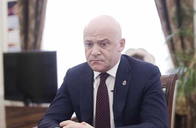 Труханов и депутаты Горсовета хотят утопить Одессу в отходах