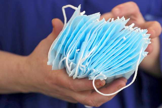 Степанов уточнил, будут ли отменять в Украине масочный режим