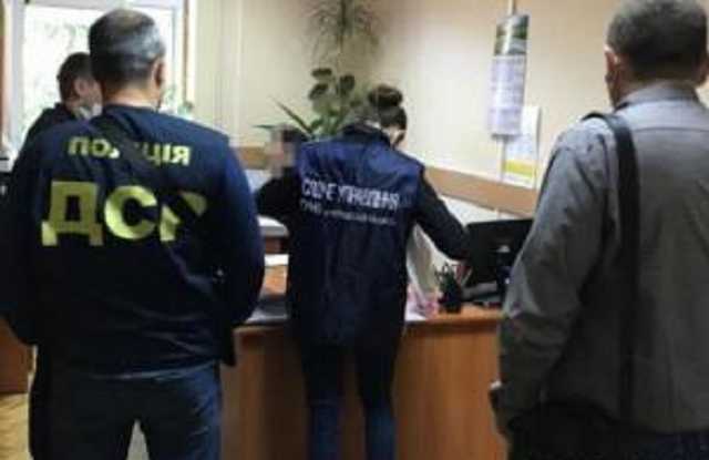 В Украине разоблачили масштабную схему присвоения госсредств, выделенных на строительство амбулаторий