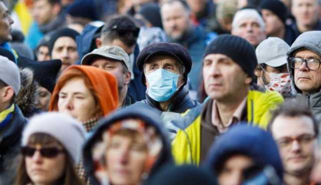 В Украине за сутки 485 новых случаев заражения коронавирусом