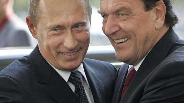 "Плата за верность Кремлю": МИД отреагировало на переизбрание Шредера главой "Роснефти"