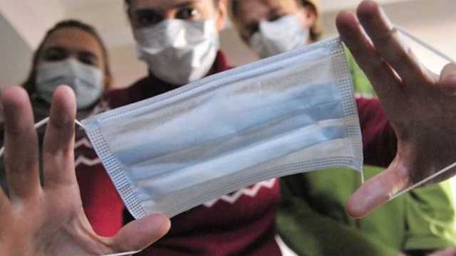 Німеччина планує зробити маски для обличчя обов’язковими в аеропортах