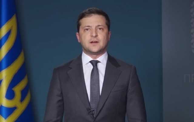 Зеленский решил срочно протолкнуть в Раду законопроект о референдуме