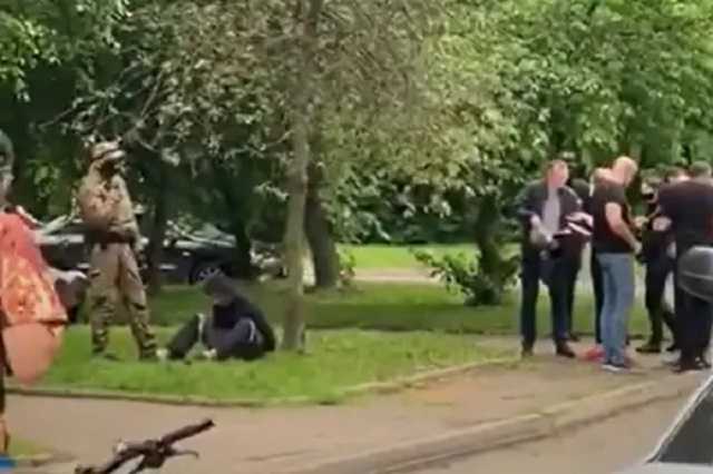 Во Львове посреди двора произошла перестрелка