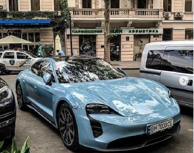 В Одессе нашли элитные электромобили за 200 000 евро