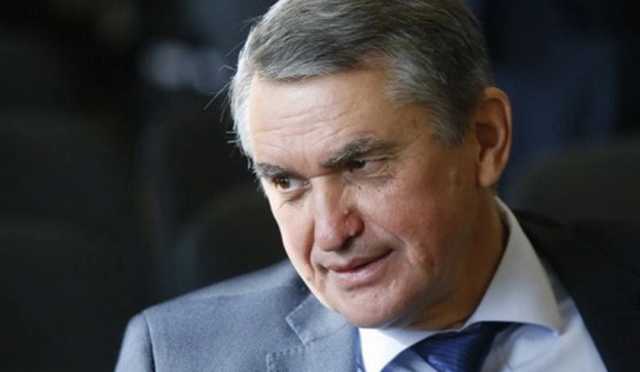 Зеленский уволил посла во Франции, добившегося отмены рекламы Danone с Пореченковым