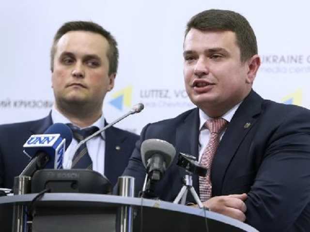 Взятка руководителям НАБУ и САП: дело хотели закрыть ко дню рождения Злочевского