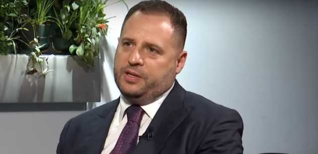 Резников и Ермак сдали тест на коронавирус: стали известны результаты