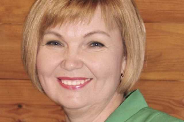 Депутатам представили новую претендентку на главу МОН