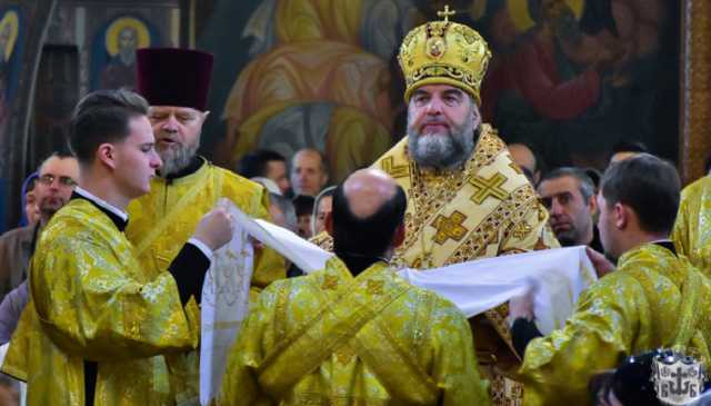 Винницкий митрополит Симеон заразился коронавирусом