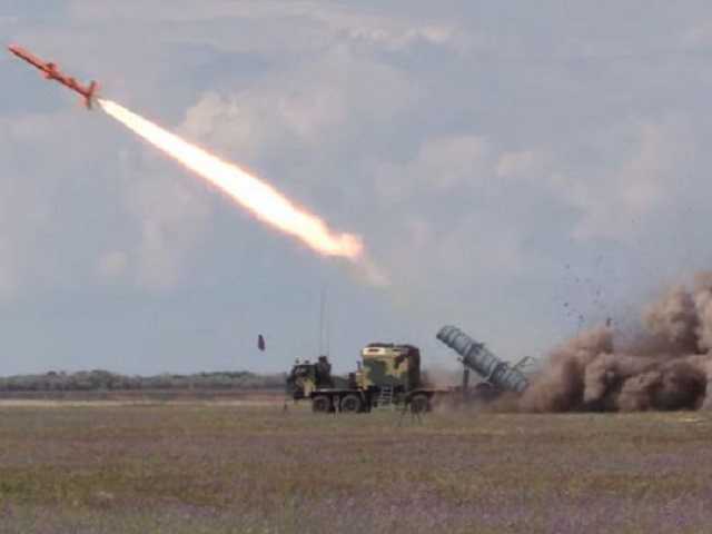 В Украине впервые испытали комплекс "Нептун" с боевыми ракетами