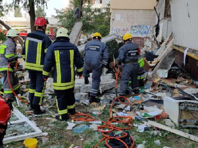 Взрыв дома в Киеве: стало известно о жертве