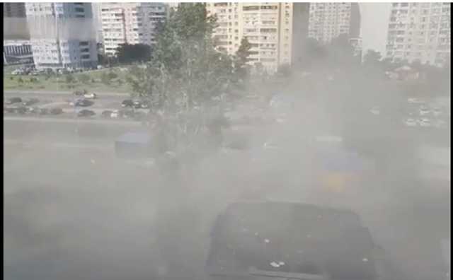 Просыпаешься, а подъезда нет: появилось видео первых секунд после взрыва в Киеве