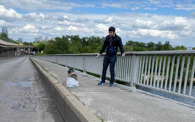 Дует псевдомінерів столичного мосту "Метро" обживається по сусідству в психіатричній лікарні Глевахи