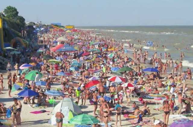 На украинских курортах начали штрафовать за неношение масок