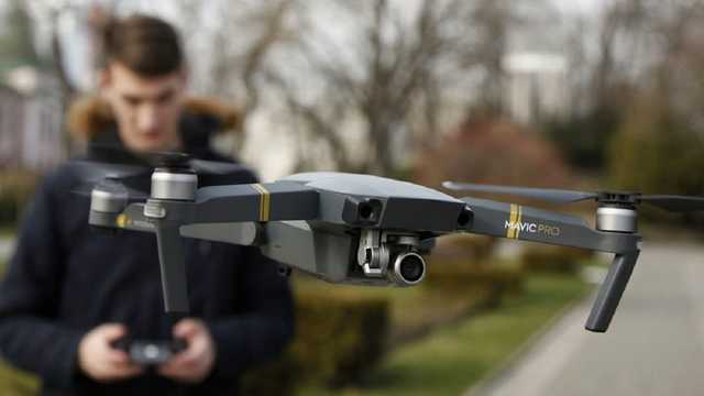 Страховки и сертификаты: нардепы хотят урегулировать использование дронов в Украине