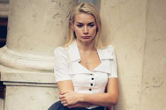 Пикантный скандал с "слугами" в Николаеве высмеяли фотожабами