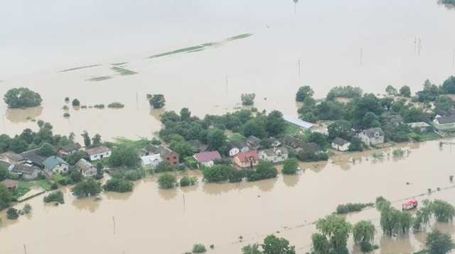 Заграница нам поможет: у Зеленского рассказали о помощи пострадавшим от наводнения