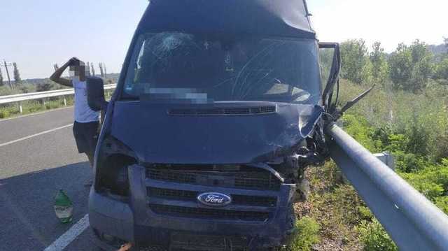 В ДТП под Одессой погиб мужчина. Его жена попала в больницу