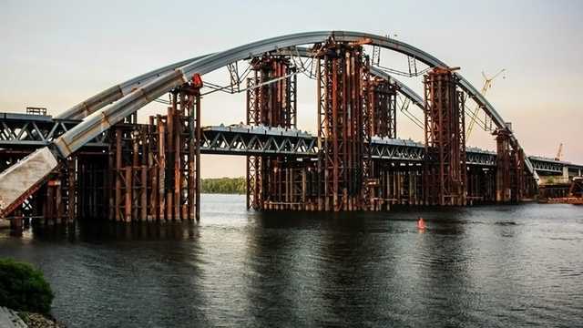 Klychko, Komarnytskyi and Tyshchenko "embezzled" 6 billion on the completion of the Podilskyi Bridge