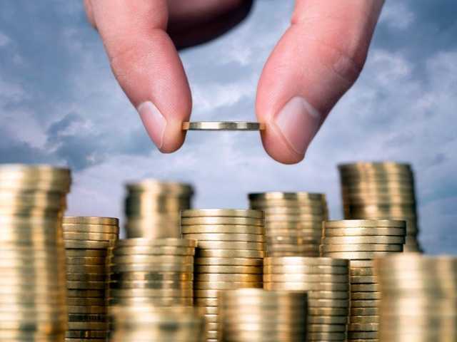 Сбережения украинцев сократились на 61 миллиард