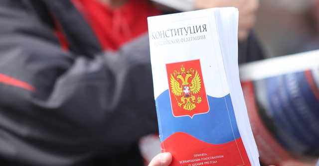 Эксперты насчитали в обнулении Путина более 20 млн "лишних" голосов