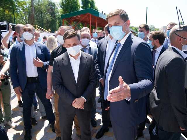 «Я — Гарант»: Зеленский прокомментировал нападения на сторонников Партии Шария