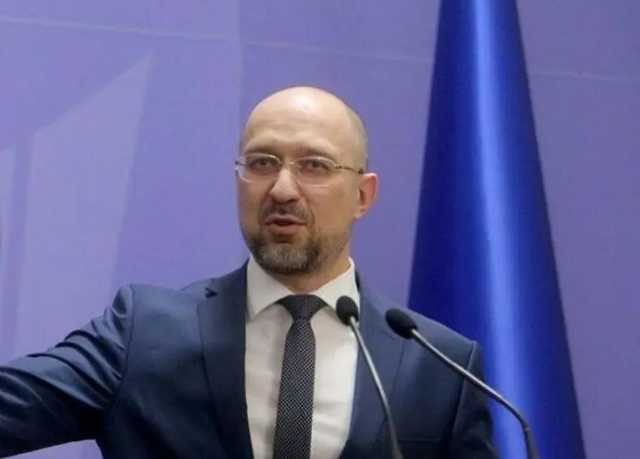 Кабмин заявил о повышении минималки через два месяца: сколько будем получать