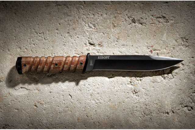 У Чернігові п’яний чоловік зарізав 27-річного знайомого