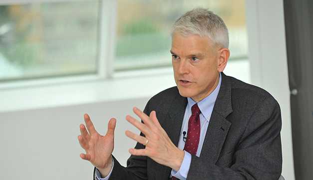 Стівен Пайфер: справи проти Порошенка нагадують часи Януковича