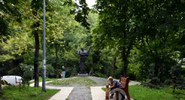 Синоптик рассказала, когда в Украину вернется жара