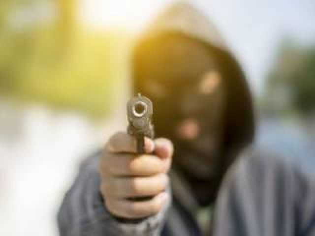 На киевских Позняках две компании устроили разборки со стрельбой