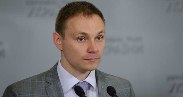 Экс-нардеп после цитирования доктрины Путина отличился новым конфузом в КСУ