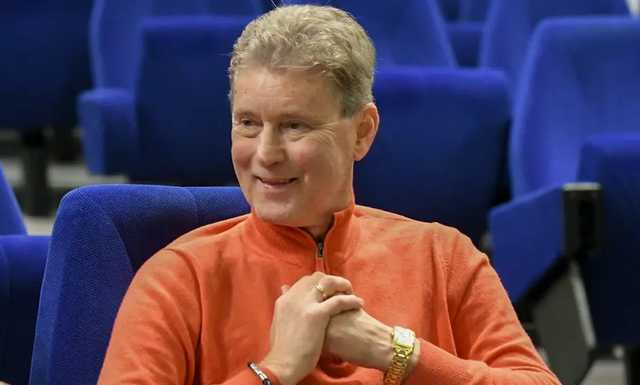 Зеленский поздравил легенду "Динамо" Буряка