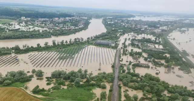 Западная Украина оказалась под угрозой потопов: опубликован прогноз