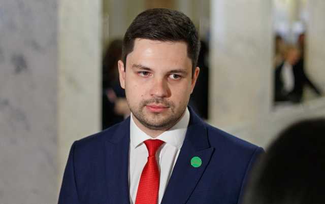 У “Слузі народу” кажуть, що Рада буде і далі збиратися влітку