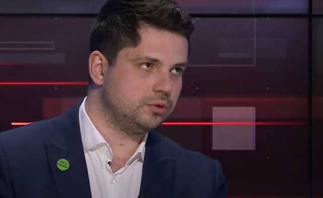 Депутаты проведут лето в Раде с Зеленским