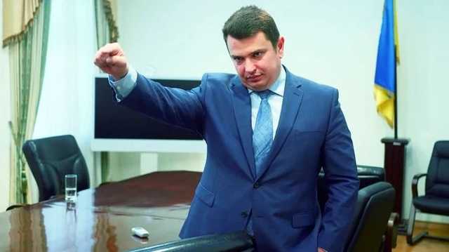 Процедура увольнения директора НАБУ: законопроект отправили на доработку