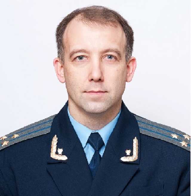 Рука руку миє або як прокурор Рубан ховається на лікарняному