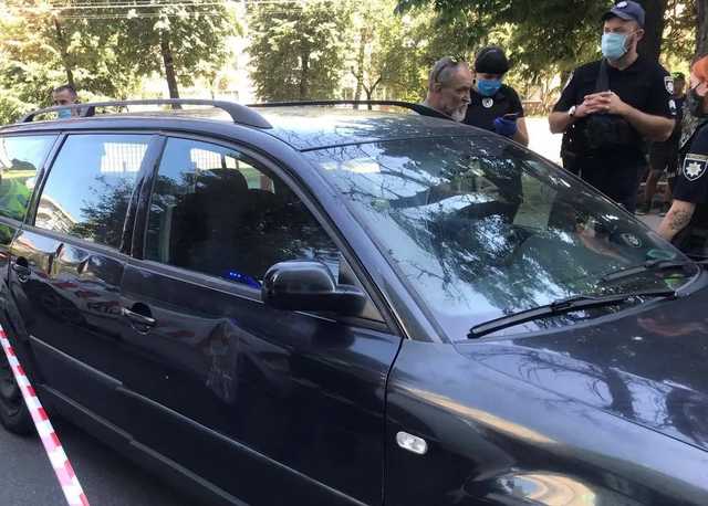 В Киеве пассажир подстрелил таксиста