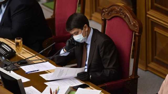 Разумков рассказал, как поступит, если Зеленский потребует его отставки