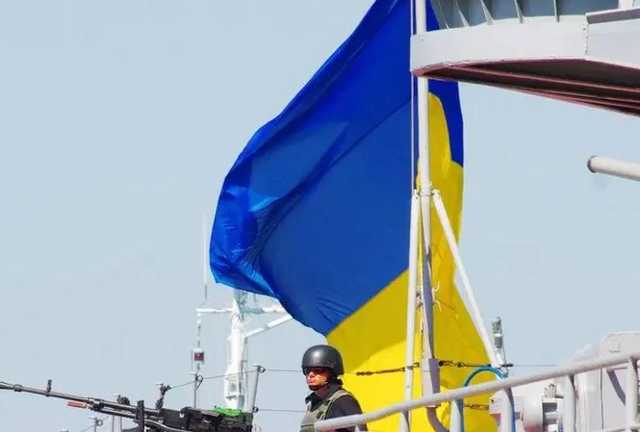 В Черном море стартовали масштабные учения Sea Breeze 2020