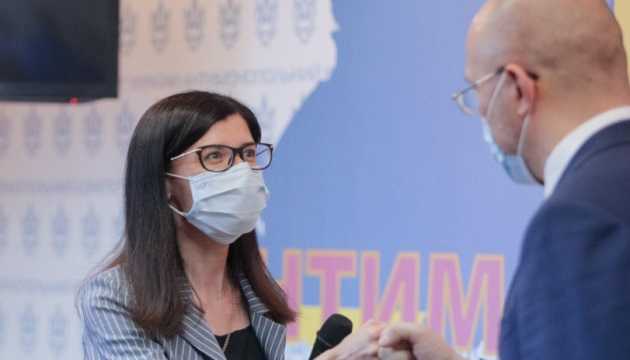 Шмигаль представив в АМКУ нову очільницю Піщанську