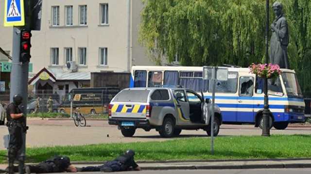 Траволта в недоумении: новые яркие фотожабы на задержание луцкого террориста