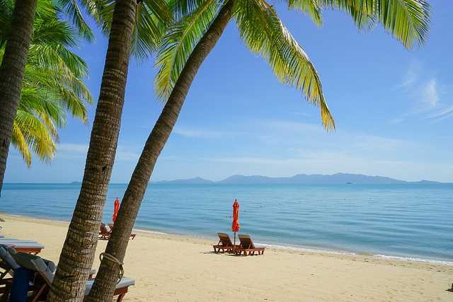 Карантинный отдых-2020: куда лучше поехать за границу и как не попасть впросак