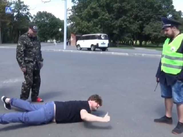 Мощное задержание луцкого террориста высмеяли эпичным видео