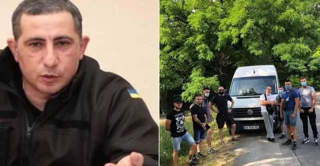 Бойцы "Азова" из-за раненого побратима обвинили полковника НГУ в "отсутствии морали"