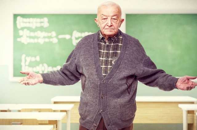 В українських школах забагато вчителів-пенсіонерів