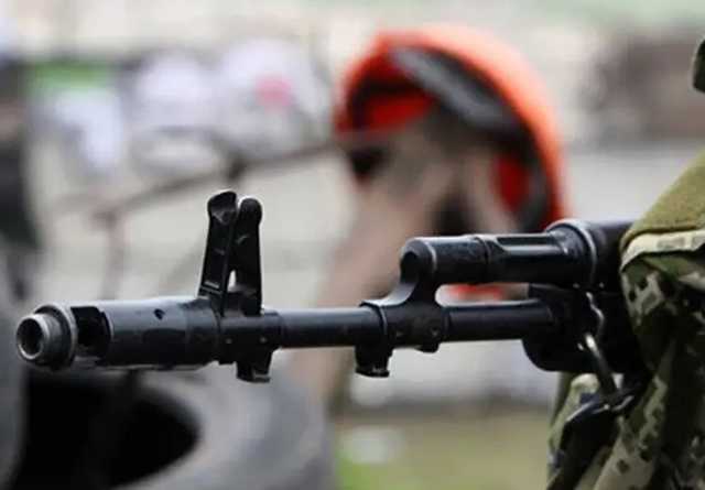 Террористы нарушили перемирие на Донбассе: командующий ОС заявил об обстрелах