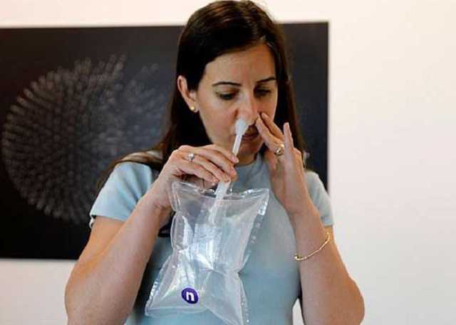 Определяет коронавирус за 30 секунд: знакомый многим водителям гаджет успешно диагностирует COVID-19